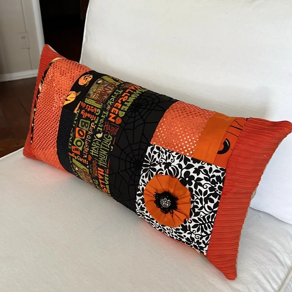 🧡🖤🎃Halloween Patchwork Throw Pillow
